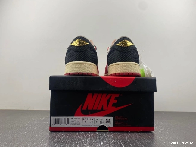 Cheap Home Room Low FN0432-017 OG Air 1 x Trophy Jordan 0703
